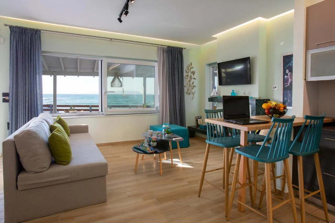 בית נופש Kokkini Hani Kyma Seafront Suite By Estia יוון